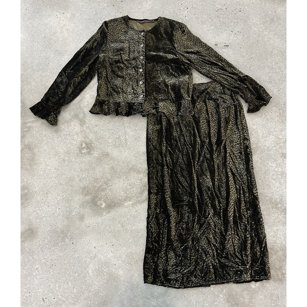 Double D Ranch Wear 2 Pc‎ Set Velvet Top  & Maxi Skirt Sz M Green Animal Print